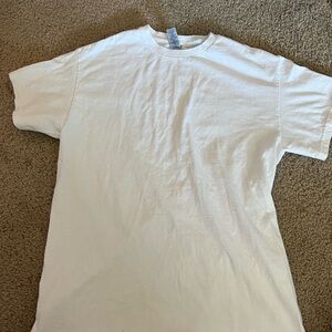 Gildan White Short Sleeve Tee Classic Crew Neck